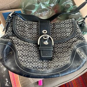 Coach Black and Gray Elegant Shoulder Bag with Chain Strap